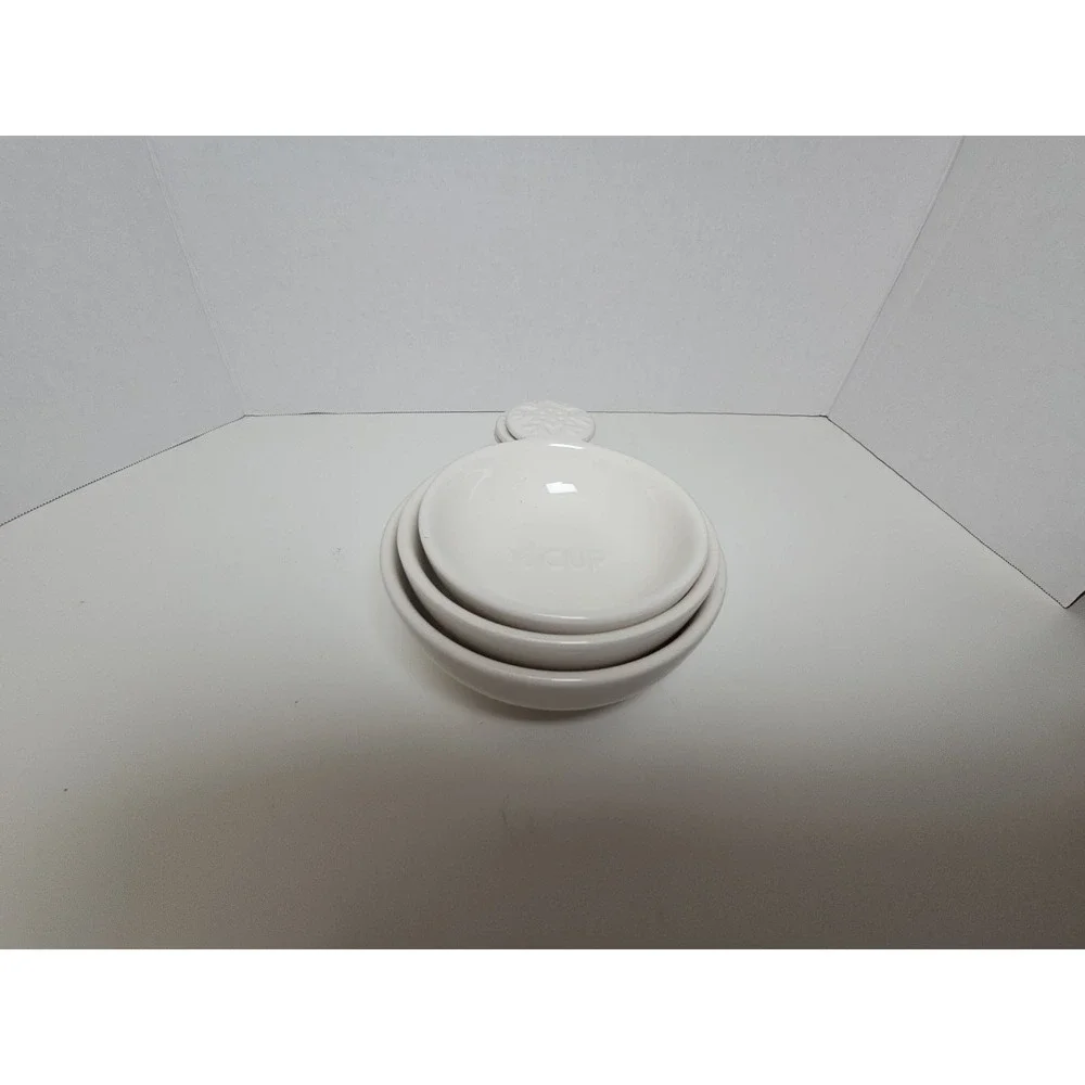 Hallmark Snowflake Nesting Ceramic Measuring Cups Set Of‎ 3